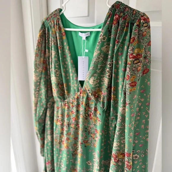 NWT Baltic Born Bowman Deep V Maxi Dress | Green Multi Size 1XL - Picture 3 of 7